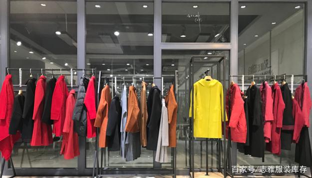 福建石狮库存尾货服装批发市场大盘点 服装服饰批发胜地